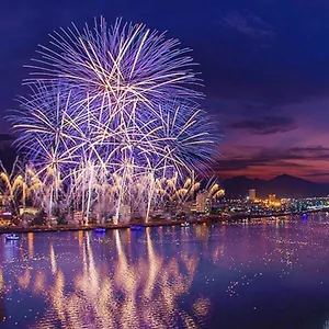 Ibiza Riverfront Powered By Aston Da Nang